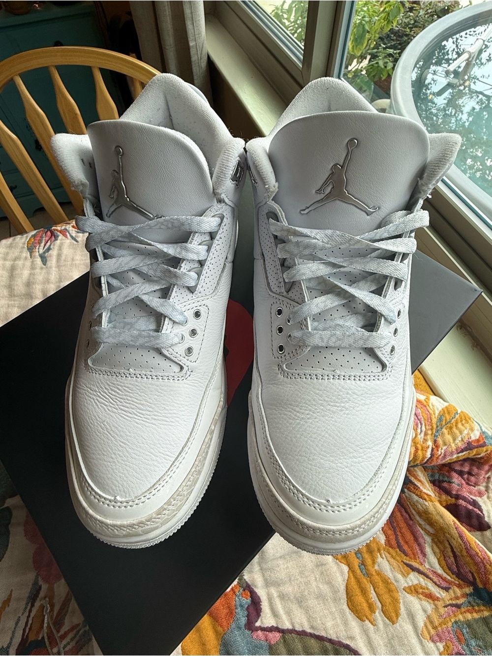 Jordan Air Retro 3 White Leather Sneakers - Picture 3 of 7